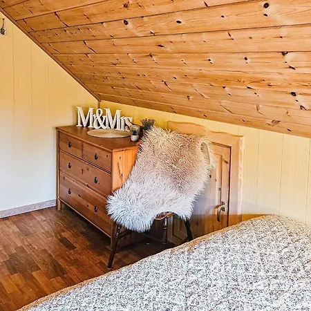 Holiday home Holiday Home Bygstad *