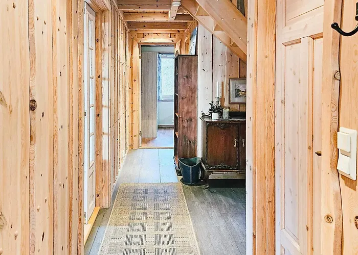 Дом отдыха 6 Person In *