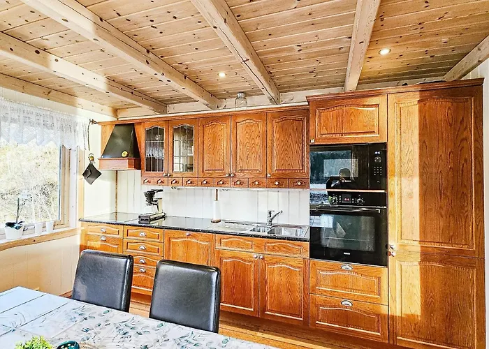 6 Person In Дом отдыха