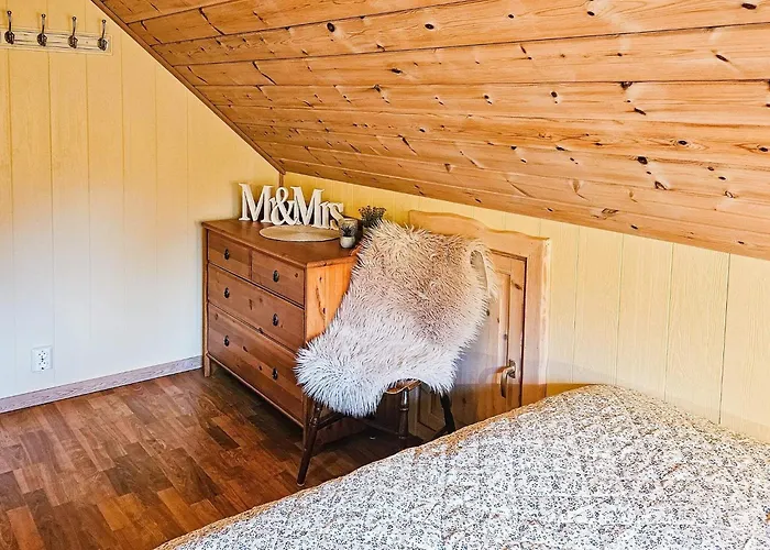 Дом отдыха 6 Person In *